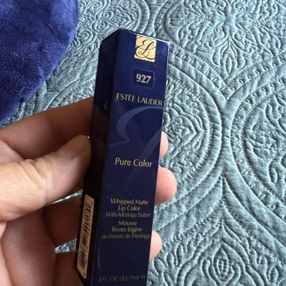 Estée Lauder Pure Color Whipped Matte Liquid Lip - 927 Hot Fuse